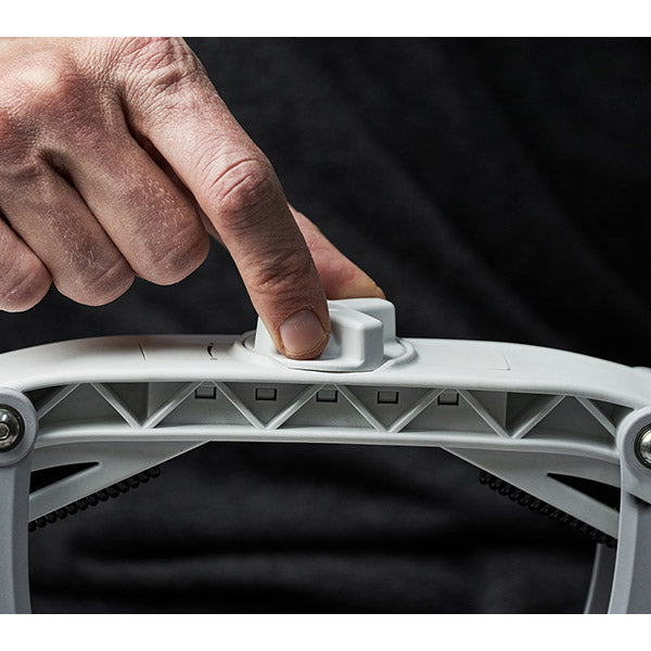 ROLL Recovery R8 Plus Muscle Roller - Image 6